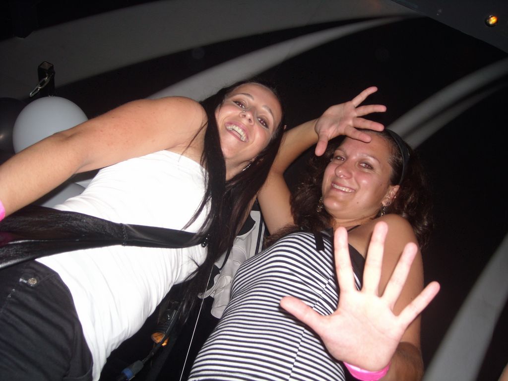 i/Kranj/Absolvent08/07-BlackWhiteParty/absolvent 1885.jpg